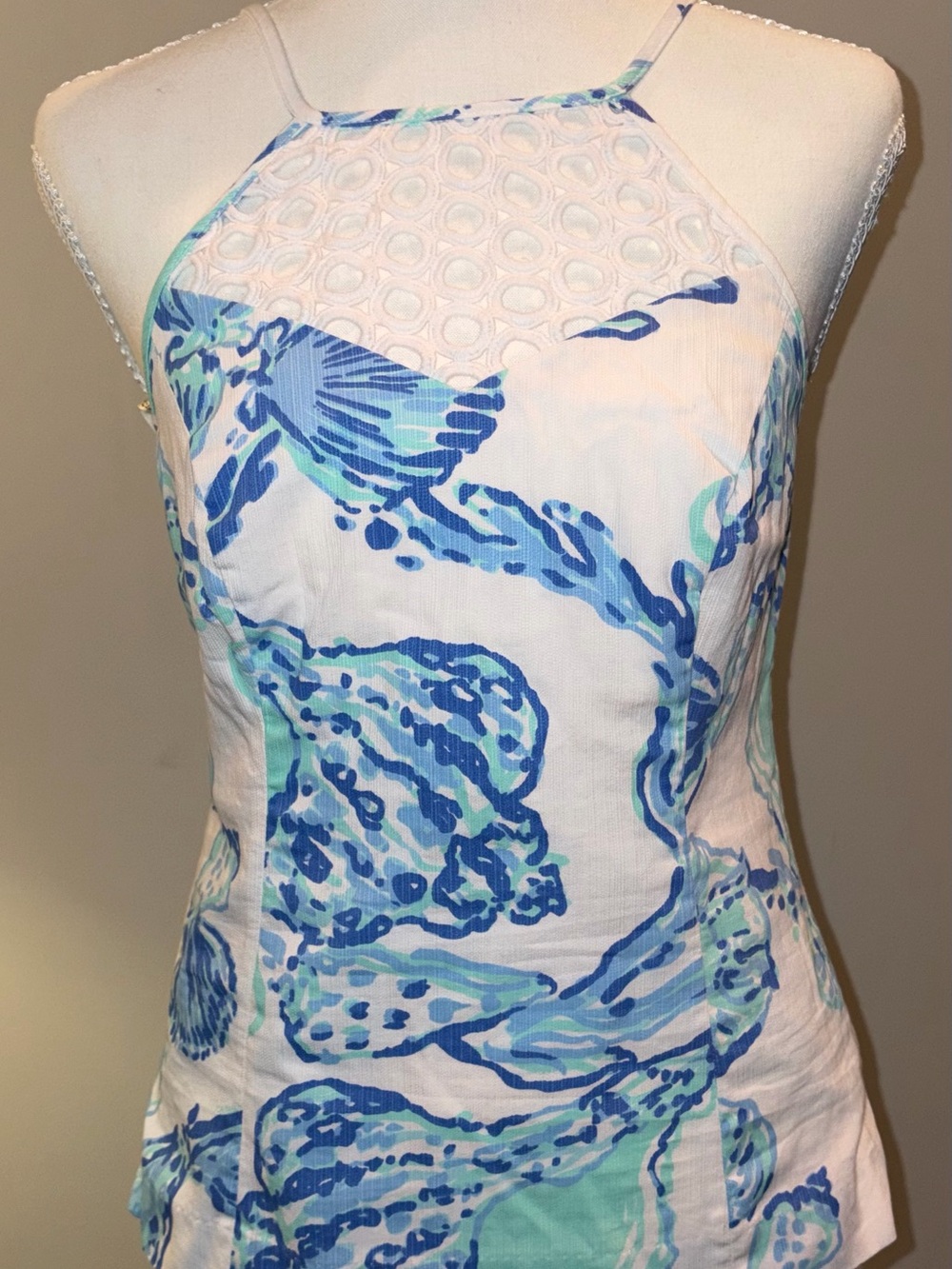 Lilly Pulitzer Seashell Print Halter Shell Top Blue Aqua Size 0 Resort EUC